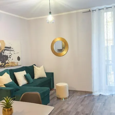 Piazza Erbe Centre Free Parking *